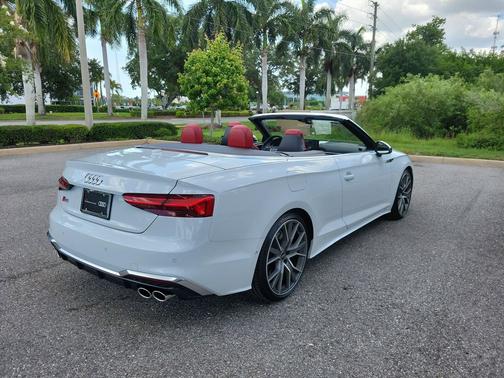 Glacier White Metallic/Black Roof 2024 Audi S5 3.0T Prestige
