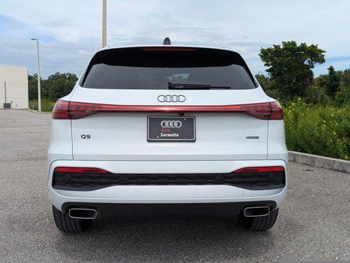2025 Audi Q5 Premium