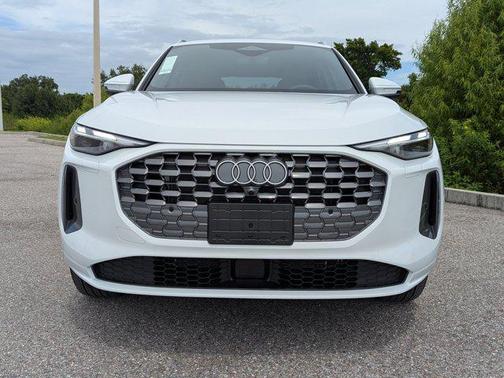 2025 Audi Q5 Premium