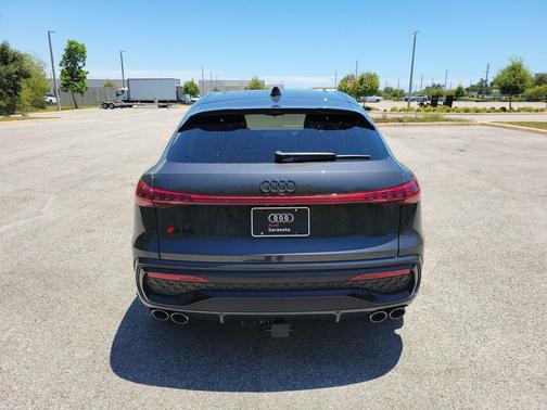 Tambora Gray Metallic 2026 Audi SQ5 3.0T Premium Plus