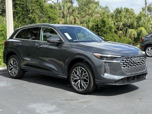 2025 Audi Q5 Premium Plus