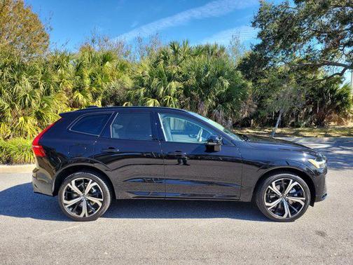 2025 Volvo XC60 Plug-In Hybrid Ultra, T8 AWD Electric/Gasoline, Dark