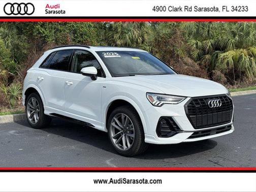 2025 Audi Q3 Premium 45 TFSI S line quattro Tiptronic