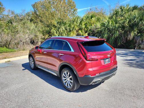 2019 Cadillac XT4 Premium Luxury