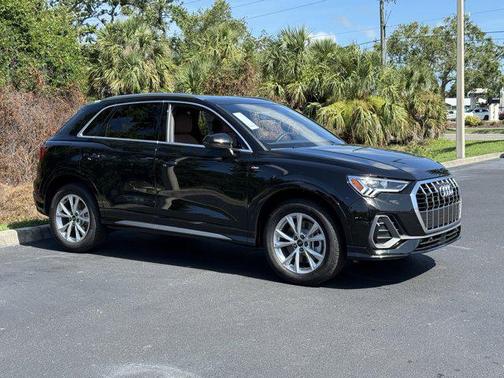 2025 Audi Q3 45 S line Premium Plus