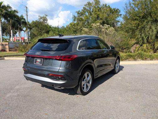 2025 Audi Q5 Premium Plus TFSI quattro S tronic