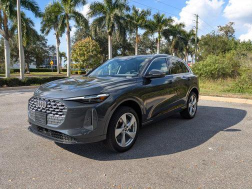 2025 Audi Q5 Premium Plus TFSI quattro S tronic