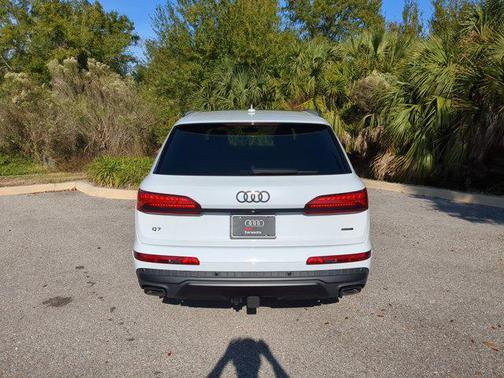 2026 Audi Q7 55 Premium Plus