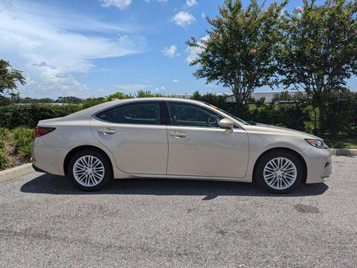 2017 Lexus ES 350 Base