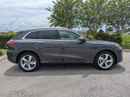 2025 Audi Q5 Prestige