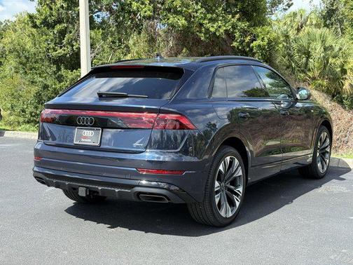 2025 Audi Q8 55 Premium Plus