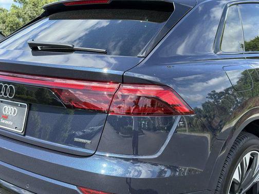 2025 Audi Q8 55 Premium Plus