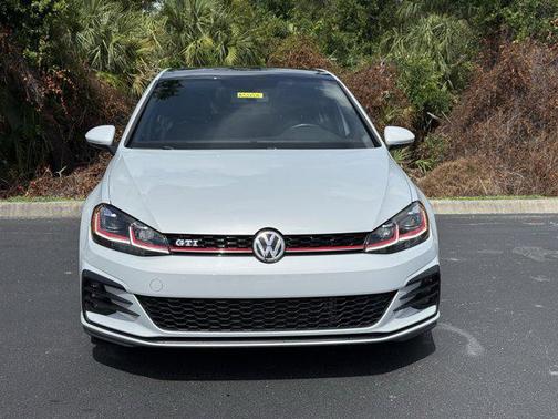 2018 Volkswagen Golf GTI 2.0T S 4-Door