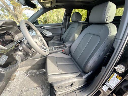 2024 Audi Q3 45 S line Premium Plus