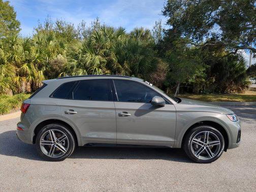 2023 Audi Q5 e 55 S line Premium Plus