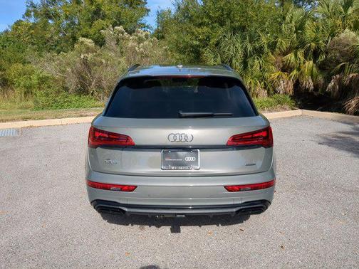 2023 Audi Q5 e 55 S line Premium Plus