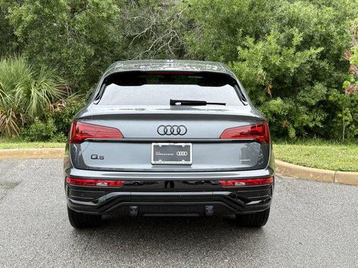 2025 Audi Q5 45 S line Premium Plus