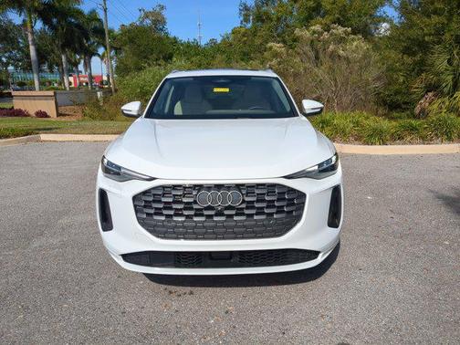 2025 Audi Q5 Premium Plus TFSI quattro S tronic