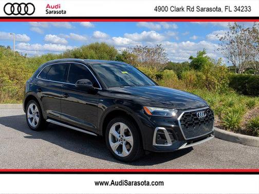 2022 Audi Q5 45 S line Premium Plus