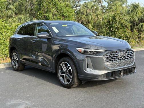 2025 Audi Q5 Premium Plus