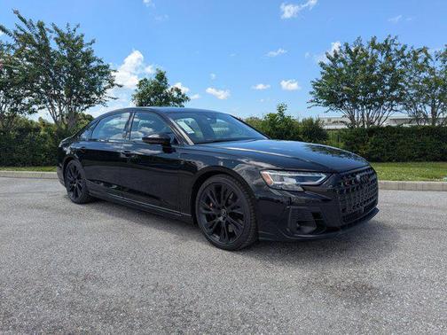 2025 Audi S8 4.0T