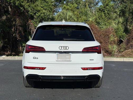2025 Audi Q5 45 S line Prestige