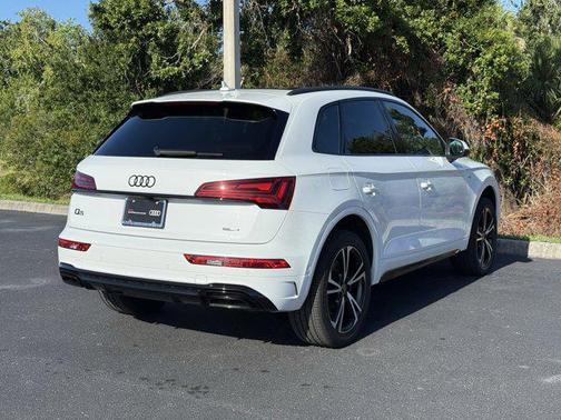 2025 Audi Q5 45 S line Prestige