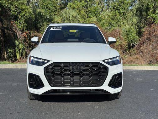2025 Audi Q5 45 S line Prestige