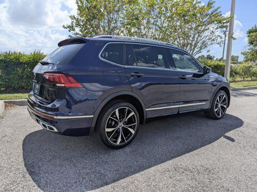 2023 Volkswagen Tiguan 2.0T SEL R-Line 4MOTION