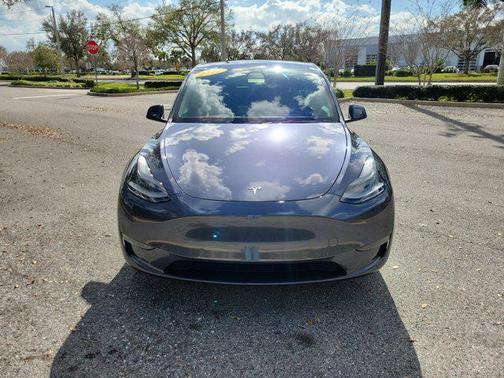 2022 Tesla Model Y Performance Dual Motor All-Wheel Drive