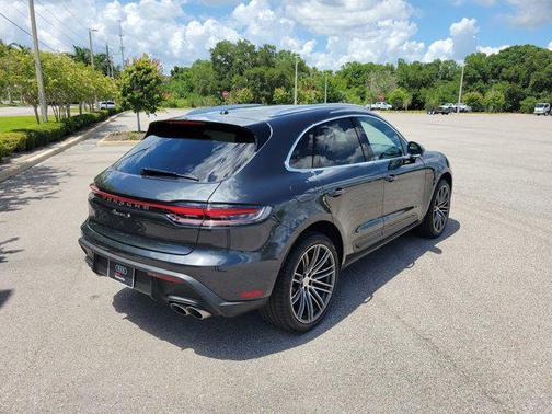 Volcano Grey Metallic 2024 Porsche Macan Macan