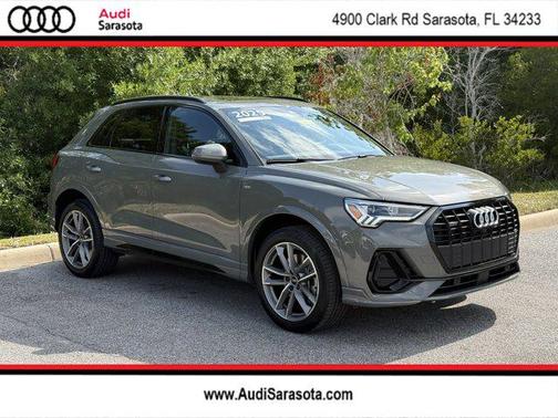 2025 Audi Q3 Premium 45 TFSI S line quattro Tiptronic
