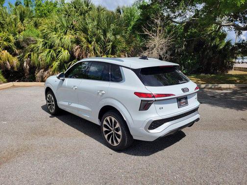 Arkona White 2026 Audi Q3 S line