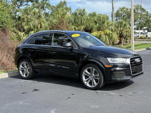 2017 Audi Q3 2.0T Premium Plus