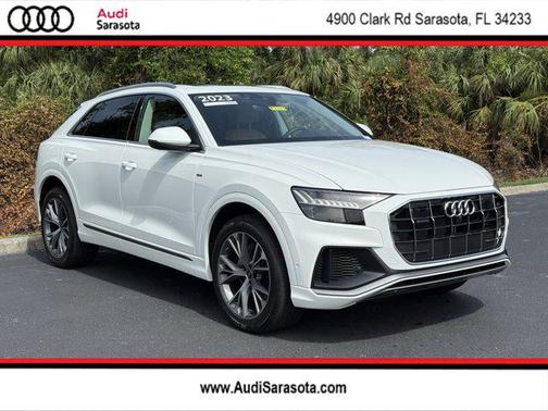2023 Audi Q8 55 Premium Plus