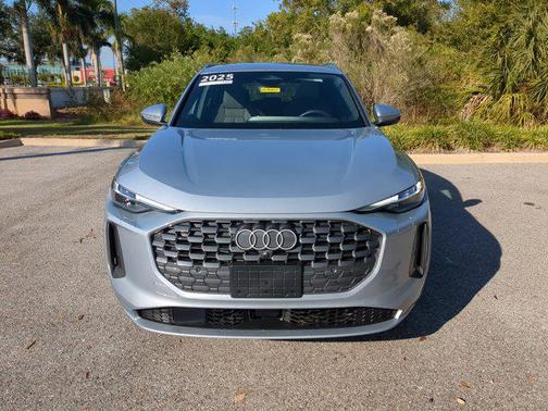 2025 Audi Q5 Premium Plus TFSI quattro S tronic