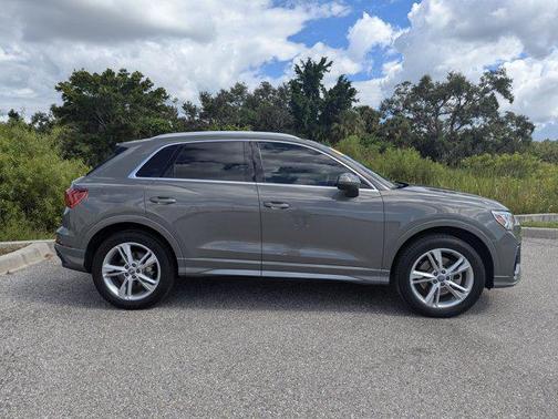2020 Audi Q3 45 S line Premium Plus