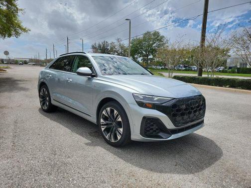 Satellite Silver Metallic 2026 Audi Q8 55 Premium Plus