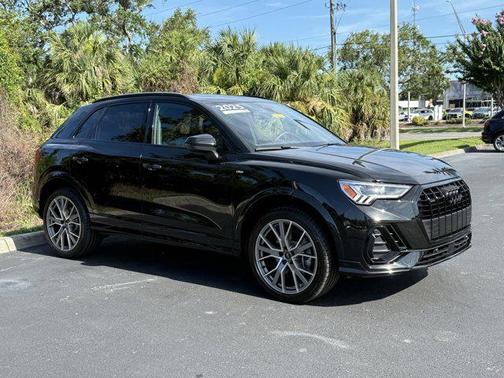 2025 Audi Q3 45 S line Premium Plus