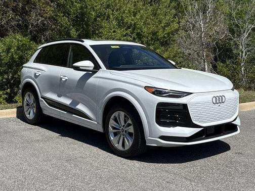 2025 Audi Q6 e-tron Premium