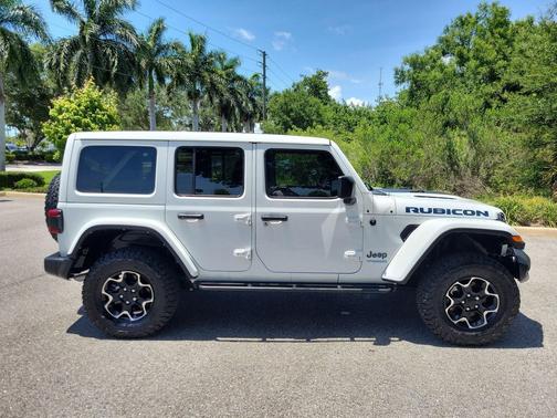 Bright White Clearcoat 2021 Jeep Wrangler Unlimited 4xe Rubicon