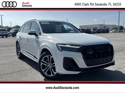 Glacier White Metallic 2026 Audi Q7 55 Premium