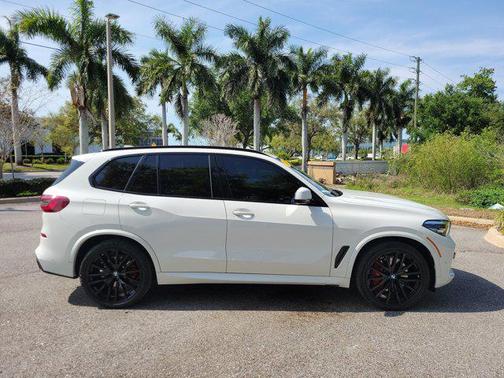 2023 BMW X5 sDrive40i