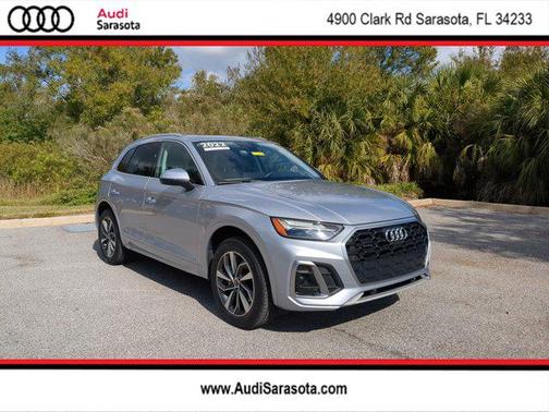 2022 Audi Q5 45 S line Premium Plus