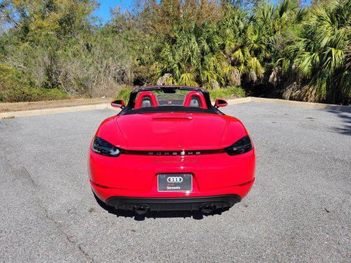 2025 Porsche 718 Boxster GTS 4.0