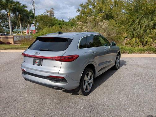 2025 Audi Q5 Premium Plus TFSI quattro S tronic