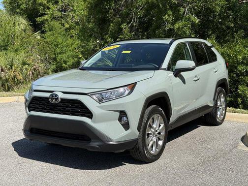2021 Toyota RAV4 XLE Premium