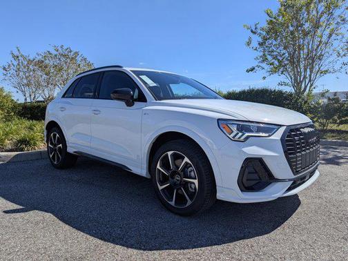 2025 Audi Q3 45 S line Premium Plus