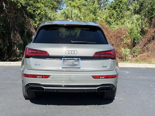 2025 Audi Q5 45 S line Premium