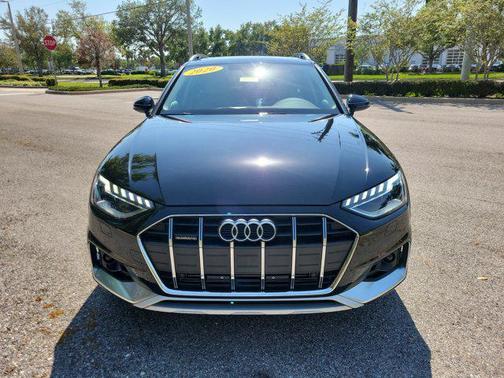 Mythos Black Metallic 2020 Audi A4 allroad 45 Premium